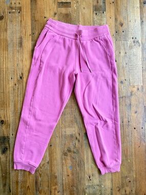 Lululemon Women’s Pink Joggers
